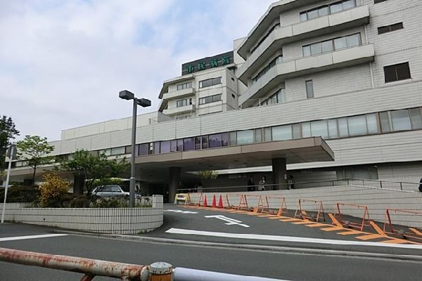 周辺環境:横浜市立市民病院(横浜市立市民病院まで1100m)