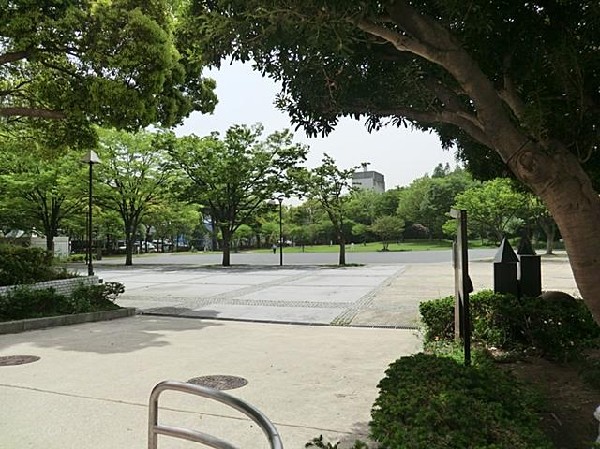 周辺環境:沢渡中央公園(沢渡中央公園まで1200m 公園近くでお子様も安心して遊べます♪)