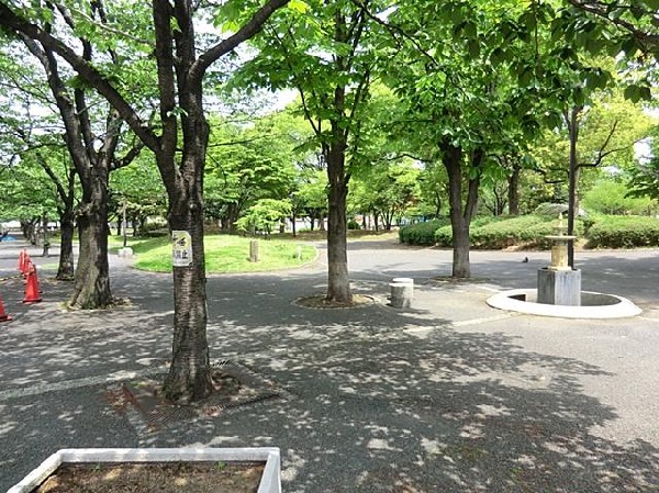 周辺環境:反町公園(反町公園まで1000m 公園近くでお子様も安心して遊べます♪)