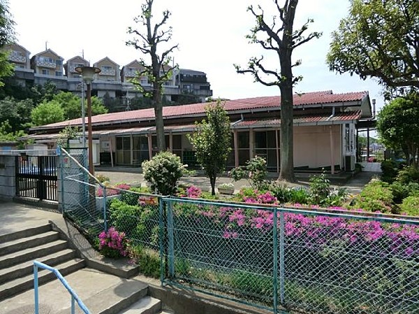 周辺環境:杉田保育園(杉田保育園まで450m)