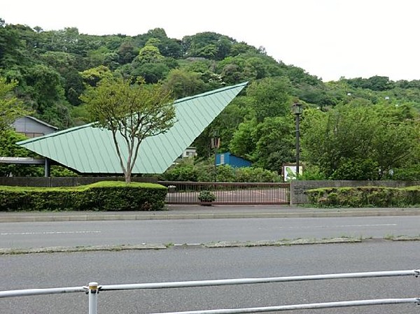 周辺環境:金沢自然公園(金沢自然公園まで2900m 公園近くでお子様も安心して遊べます♪)