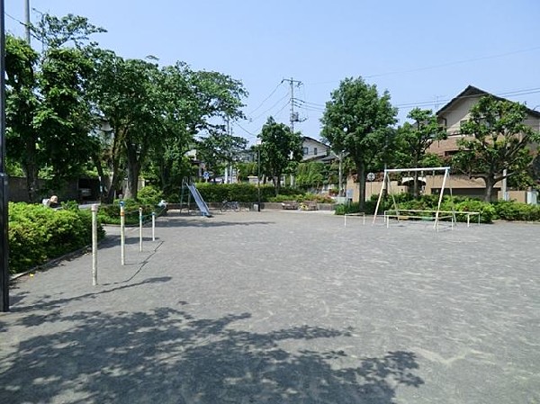 周辺環境:白山町第三公園(白山町第三公園まで80m)