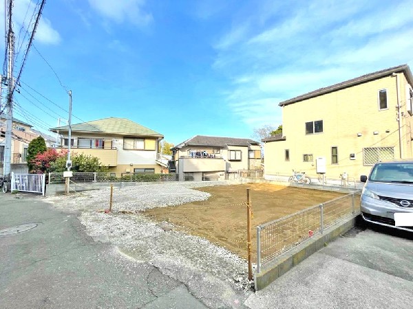 外観:☆☆風通しの良い住宅地☆☆  ゆとりのある住宅地　部屋の窓を開けるとそこには心地よい風が通りぬけます♪