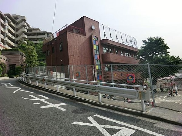 周辺環境:南聖心幼稚園(南聖心幼稚園まで350m)