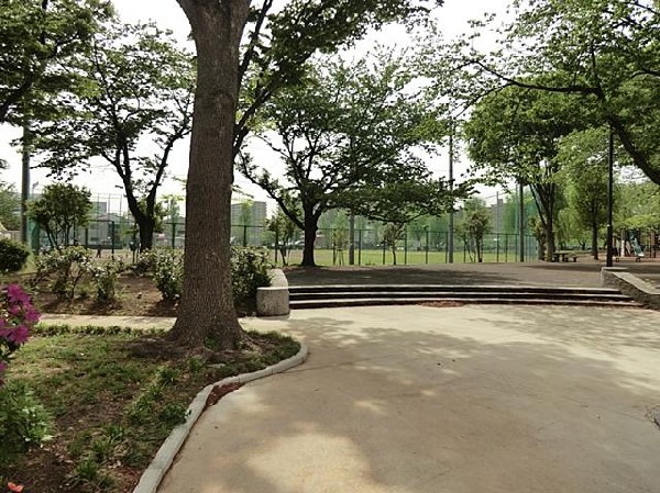 周辺環境:佐江戸公園(佐江戸公園まで130m)