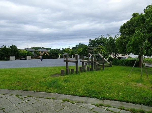 周辺環境:池辺町不動原公園(池辺町不動原公園まで1000m)