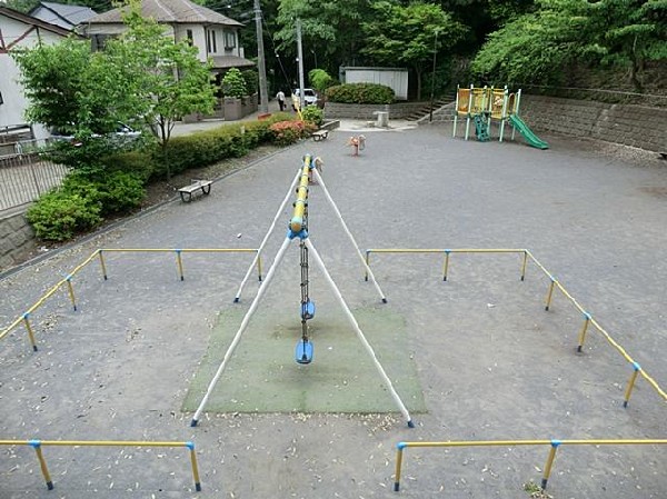 周辺環境:汲沢子の神公園(汲沢子の神公園まで350m)