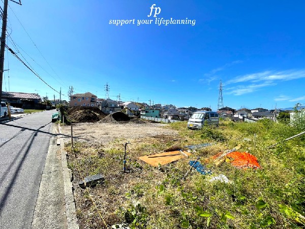 外観:☆☆風通しの良い住宅地☆☆  ゆとりのある住宅地　部屋の窓を開けるとそこには心地よい風が通りぬけます♪