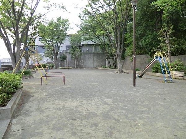 周辺環境:日野町東公園(日野町東公園まで190m)