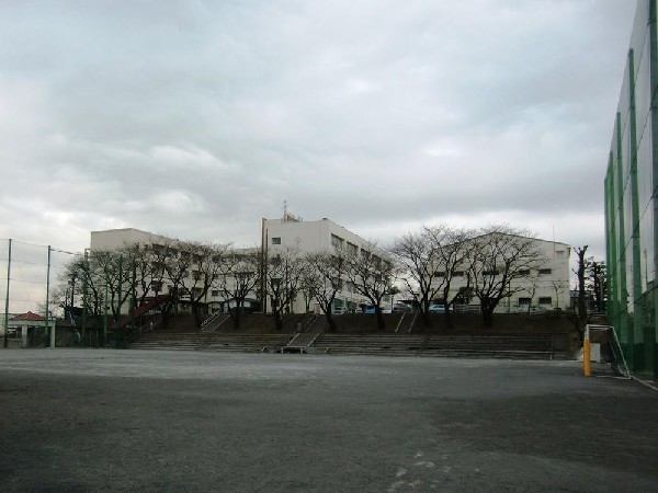 周辺環境:横浜市立城郷中学校(横浜市立城郷中学校まで3300m)