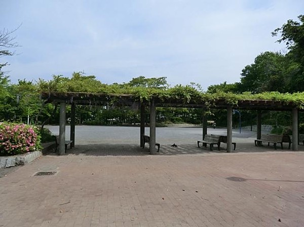 周辺環境:桂山公園(桂山公園まで120m)