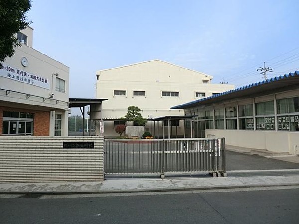 周辺環境:横浜市立下和泉小学校(横浜市立下和泉小学校まで450m)