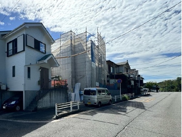 外観:快適な緑に恵まれた閑静な住宅地は、毎日のお散歩など、伸び伸びスローライフの夢を叶えてくれます