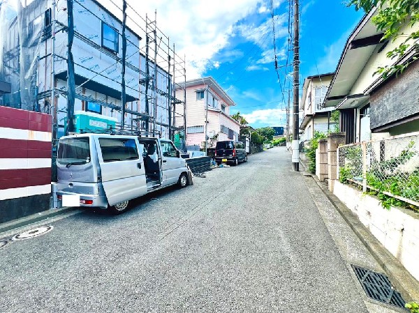 外観:☆☆風通しの良い住宅地☆☆  ゆとりのある住宅地　部屋の窓を開けるとそこには心地よい風が通りぬけます♪