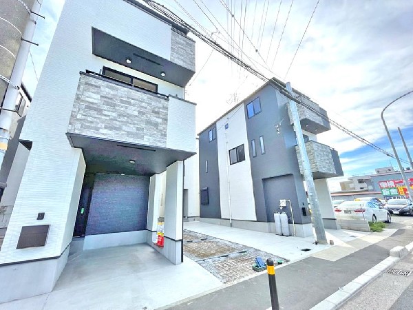 外観:☆☆風通しの良い住宅地☆☆  ゆとりのある住宅地　部屋の窓を開けるとそこには心地よい風が通りぬけます♪