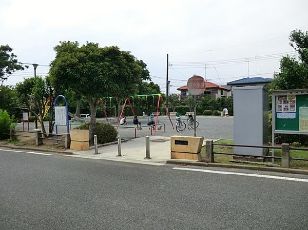 周辺環境:東野第三公園(東野第三公園まで800m)