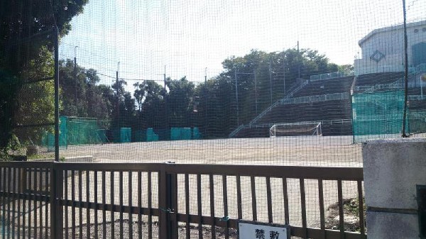 周辺環境:横浜市立錦台中学校(横浜市立錦台中学校まで600m)