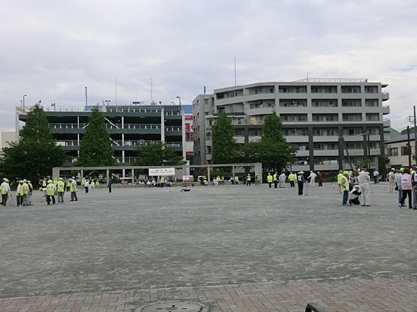 周辺環境:港南ふれあい公園(港南ふれあい公園まで1100m 公園近くでお子様も安心して遊べます♪)