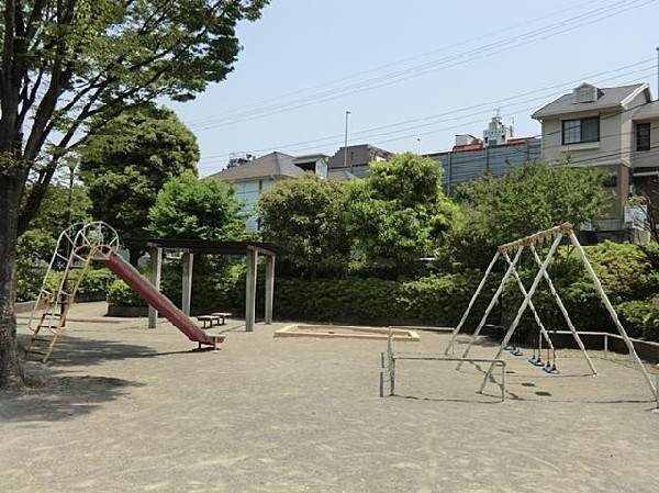 周辺環境:矢部神明台公園(矢部神明台公園まで350m)