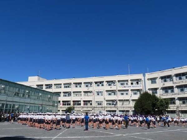 周辺環境:横浜市立本宿小学校(横浜市立本宿小学校まで840m)