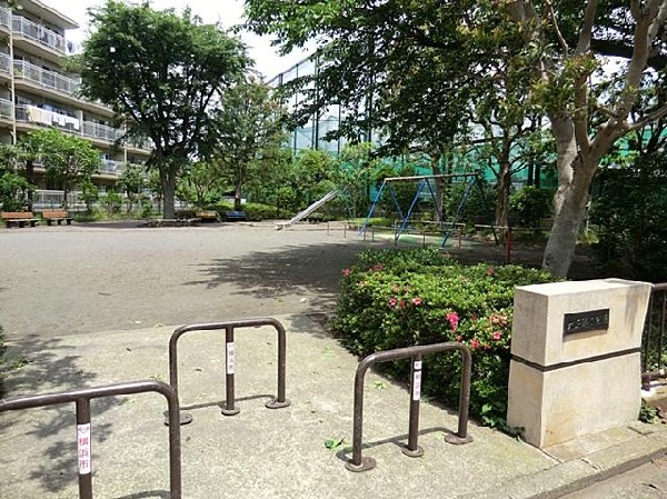 周辺環境:大正第二公園(大正第二公園まで400m)