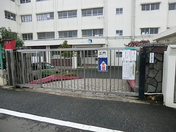 周辺環境:横浜市立羽沢小学校(横浜市立羽沢小学校まで1200ｍ)