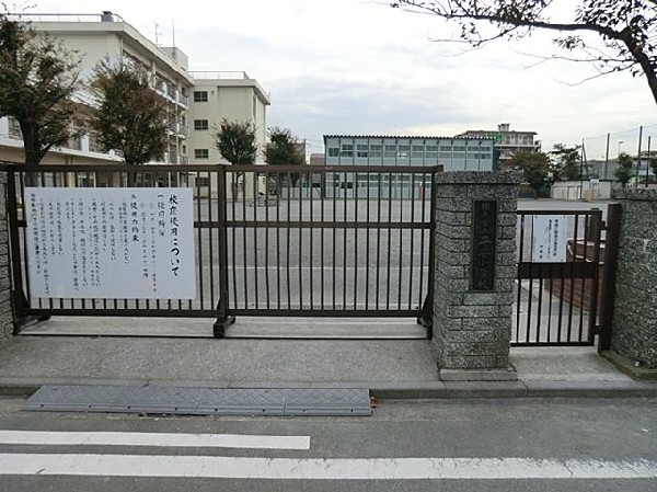 周辺環境:横浜市立平安小学校(横浜市立平安小学校まで240m 小学校近く♪お子様も通学も安心です♪)