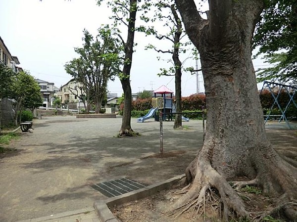 周辺環境:秋葉第一公園(秋葉第一公園まで400m 公園近くでお子様も安心して遊べます♪)