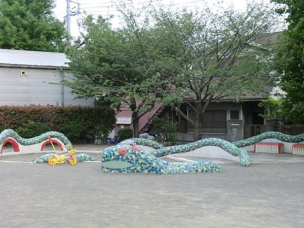周辺環境:生麦神明公園(生麦神明公園まで360m)