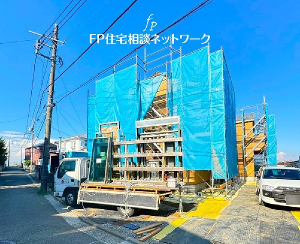 外観:閑静な住宅地で子育て家族にピッタリ。毎日のお散歩も快適な緑に恵まれたエリアで、自然に包まれた穏やかな暮らしを実現するための、ゆとりある住環境が整っています。