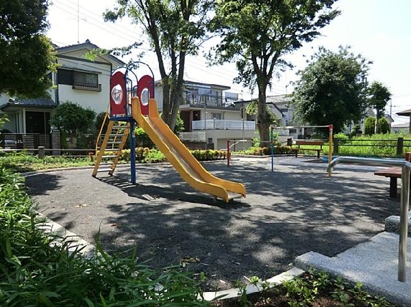 周辺環境:戸塚町南第三公園(戸塚町南第三公園まで60m)