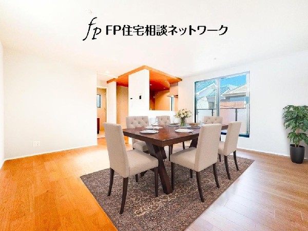 ◇リビング・ダイニング◇  家族だんらんのリビング。家具の配置がしやすい広さが確保されています。（本画像はCGで作成しており、実際に現地に家具はおかれておりません。また価格に家具は含まれておりません）