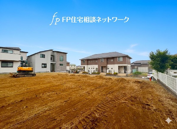 外観:落ち着きある住宅街、一種低層住居専用地域内に位置しています。日当りを大きく遮られることもありません。