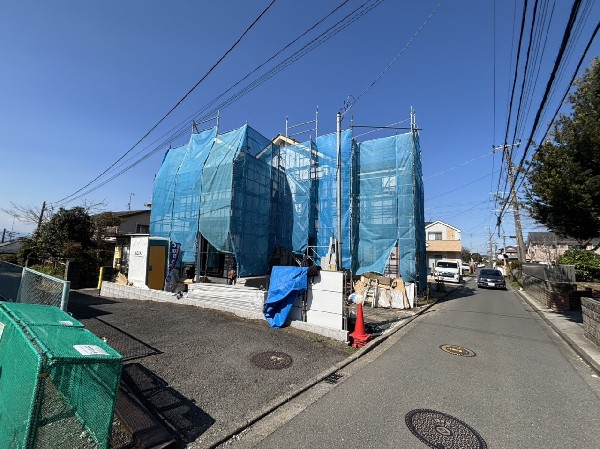 外観:低層の一戸建てを中心とした街並みが整然と続いています