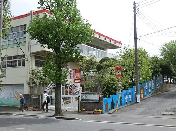 周辺環境:竹の子幼稚園(竹の子幼稚園まで1600m)