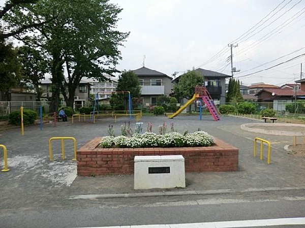 周辺環境:青砥第二公園(青砥第二公園まで450m)