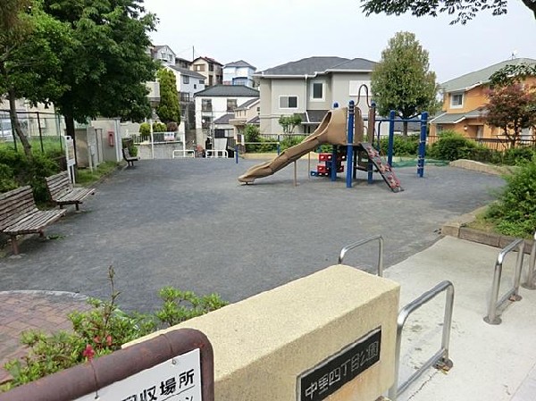 周辺環境:中里四丁目公園(中里四丁目公園まで94m)