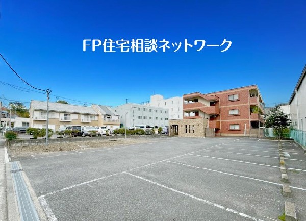 外観:建ぺい率60％！建築自由度の高い土地です♪