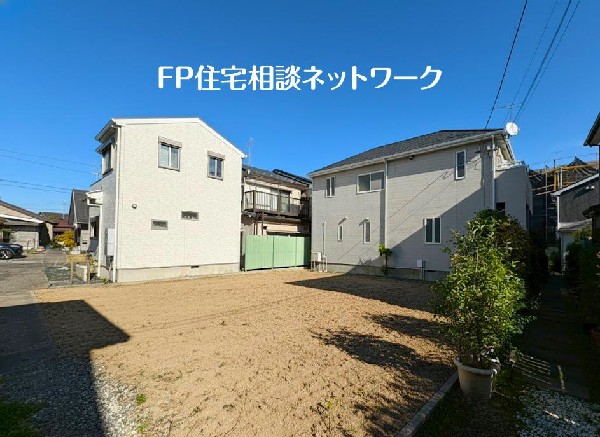 外観:高低差の少ない現地♪理想のマイホームを建築して下さい♪