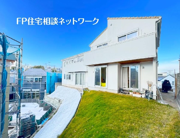 外観:快適な緑に恵まれた閑静な住宅地は、毎日のお散歩など、伸び伸びスローライフの夢を叶えてくれます。緑も多く、環境も申し分ないので子育てには最適。