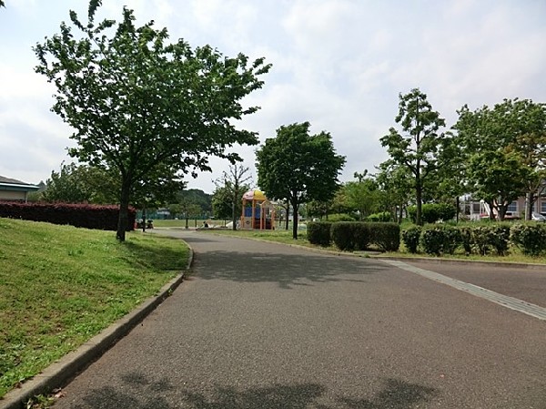 周辺環境:瀬谷本郷公園(瀬谷本郷公園まで170ｍ)