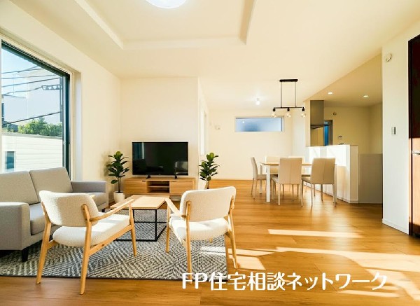 家族と過ごす時間を大切にしたい方にぴったりのゆとりある住空間です。（本画像はCGで作成しており、実際に現地に家具はおかれておりません。また価格に家具は含まれておりません。）