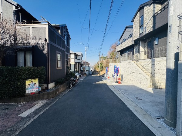 外観:良好な住環境が保たれたエリア。