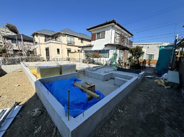 外観:第一種低層住居専用地域の良好な住環境が保たれたエリア