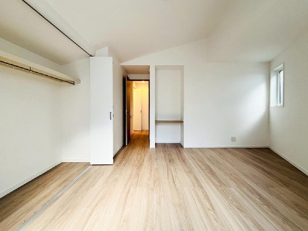 「どういう家具を置こうかな」とわくわくする。自分好みのこだわりのお部屋にしてオンリーワンの部屋でゆったりと寛ごう。