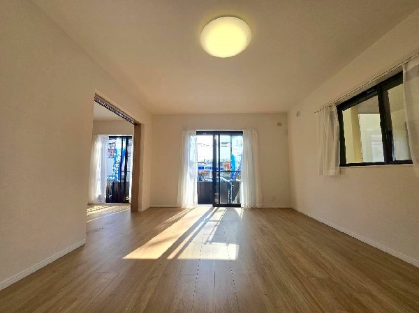 オープンでのびやかな空間を生み出す、こだわりの広がりとゆとり