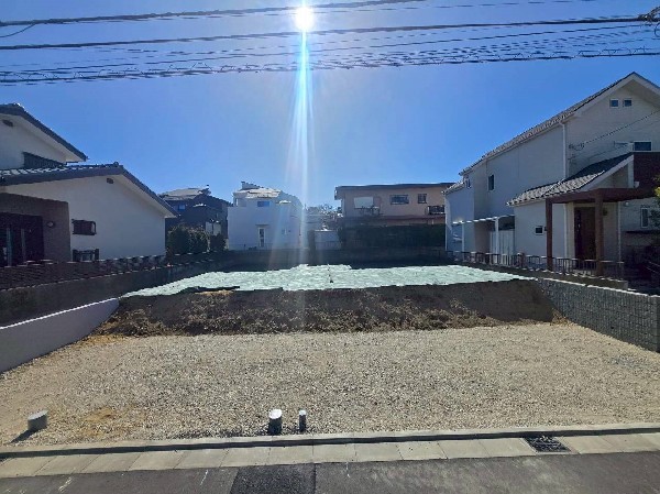 外観:第一種低層住居専用地域の良好な住環境が保たれたエリアです。