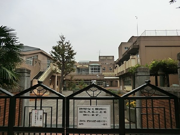 周辺環境:横浜市立大岡小学校(横浜市立大岡小学校まで1000ｍ)
