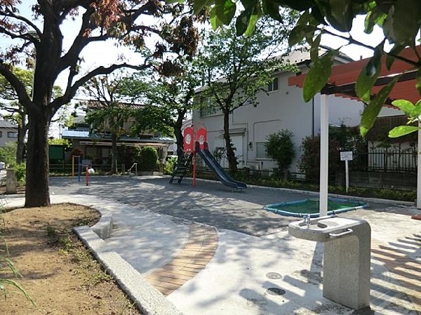 周辺環境:猿ケ谷第一公園(猿ケ谷第一公園まで350m 公園近くでお子様も安心して遊べます♪)