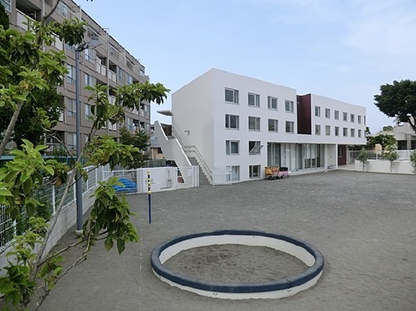 周辺環境:中希望が丘保育園(中希望が丘保育園まで800ｍ)